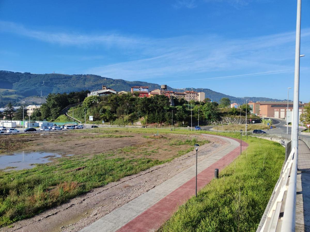 Montero Sestao Bilbao Hotel Trapagaran Exterior photo