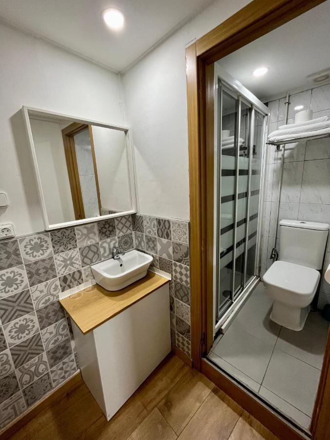 Montero Sestao Bilbao Hotel Trapagaran Exterior photo